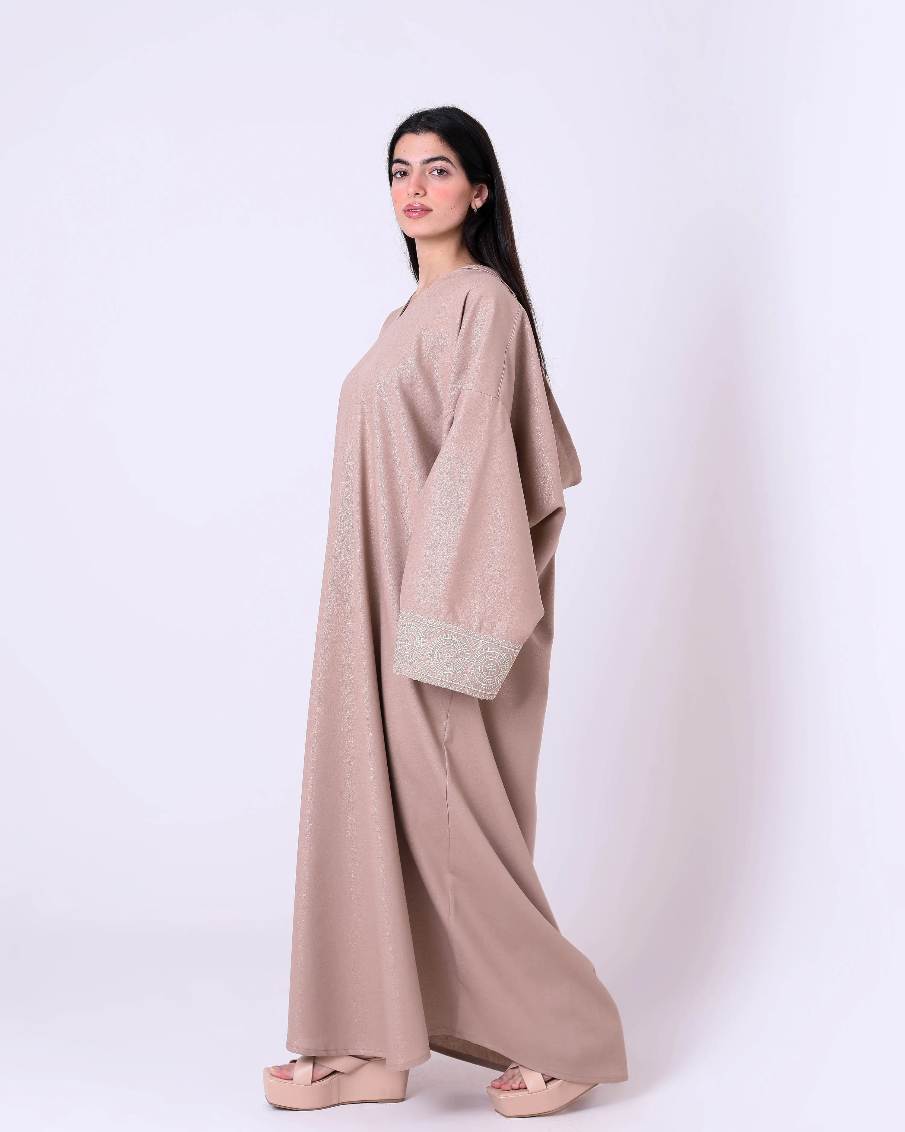 Abaya 2042