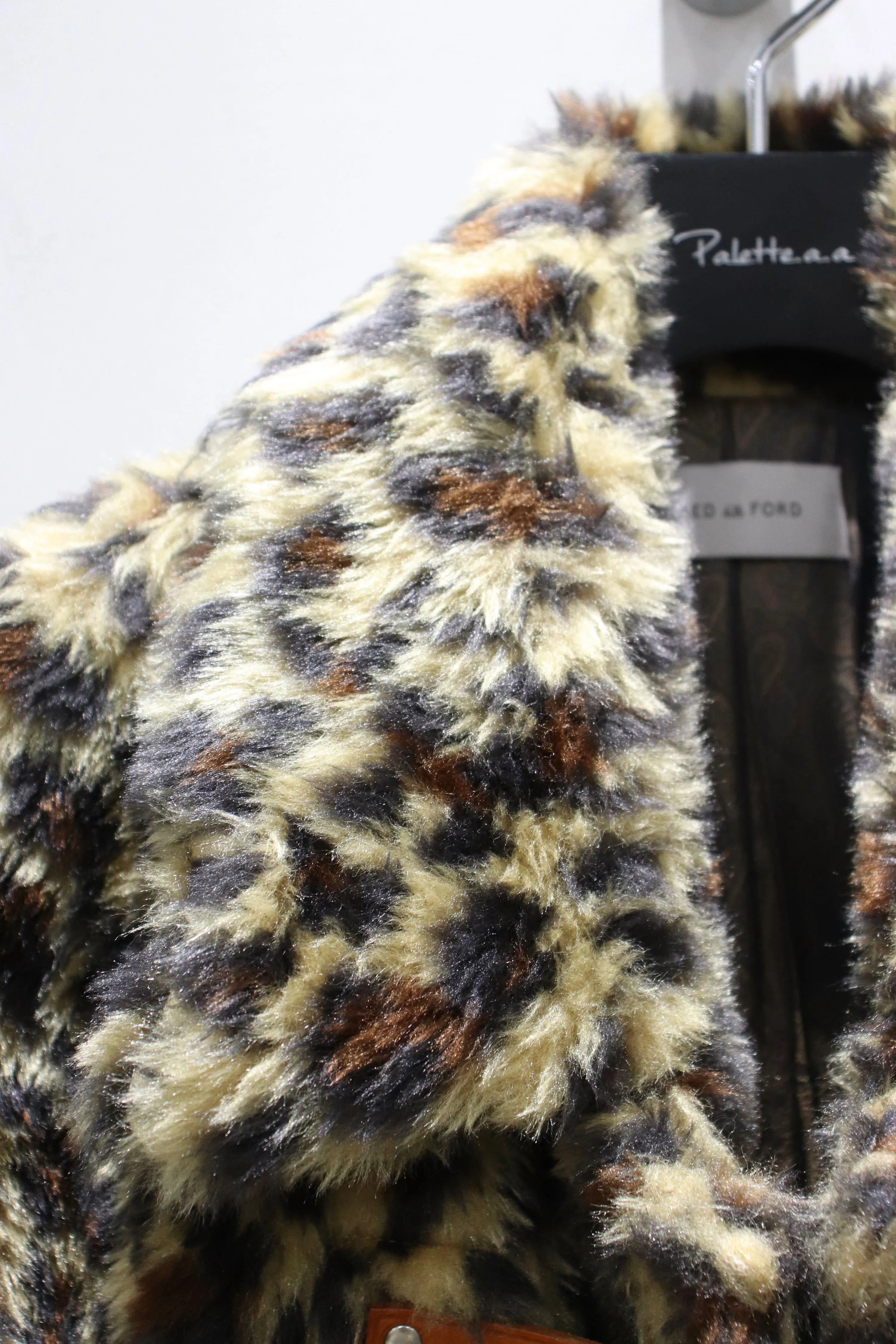 BED j.w. FORD  Fake far coat(LEOPARD)