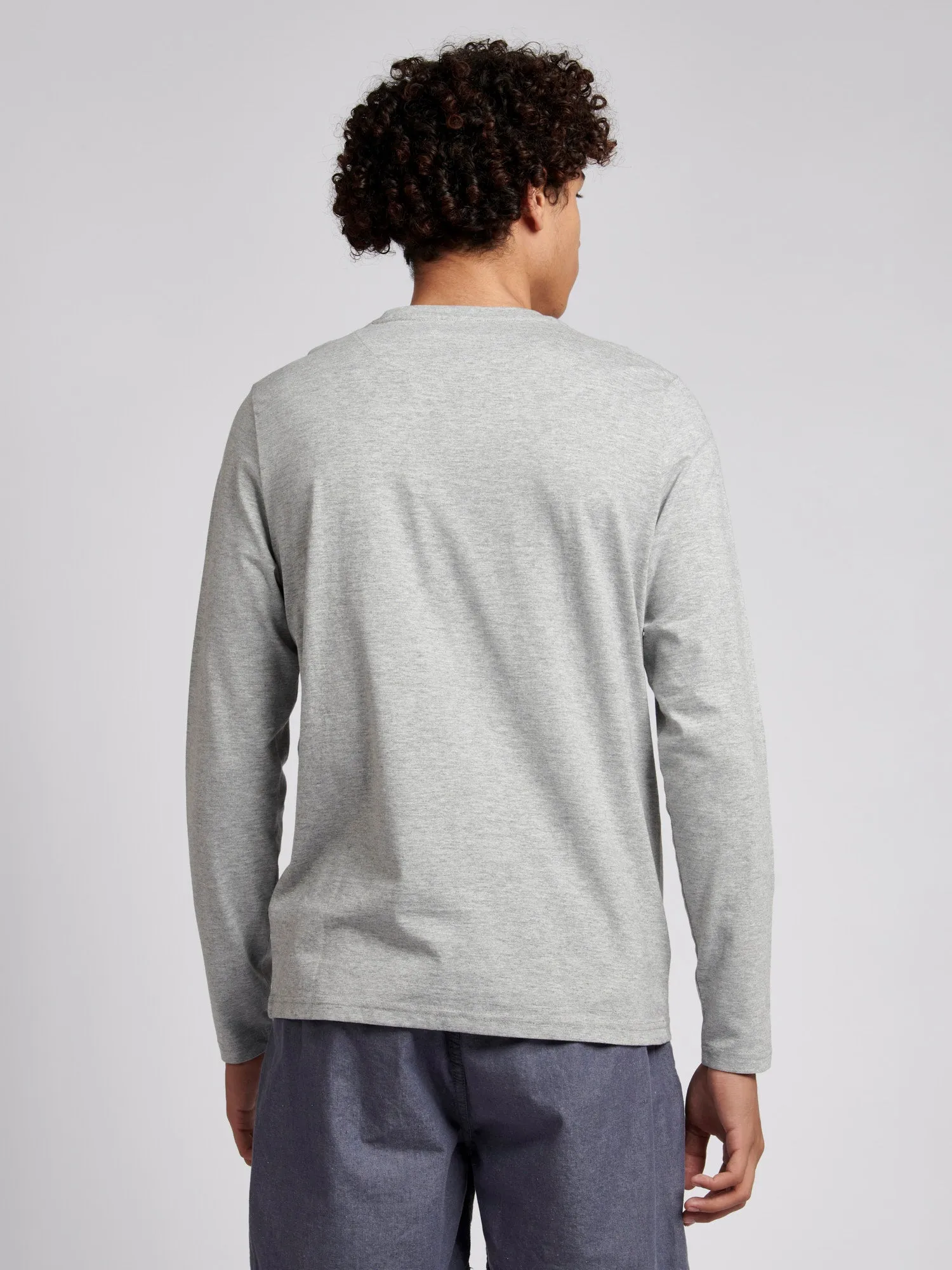Men Arch Graphic Long Sleeve T-Shirt in Vintage Grey Heather