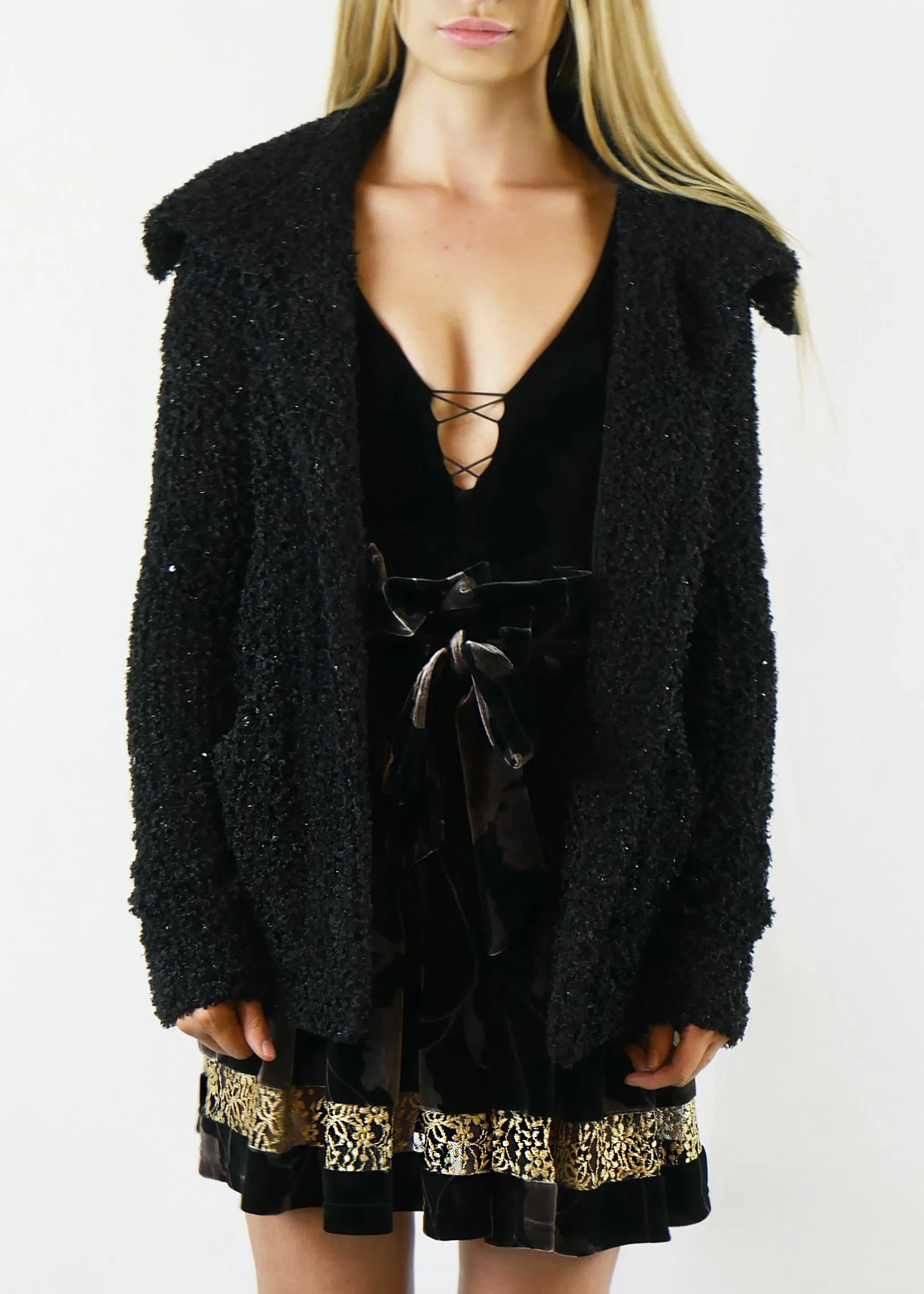 Nora Coat LIMITED