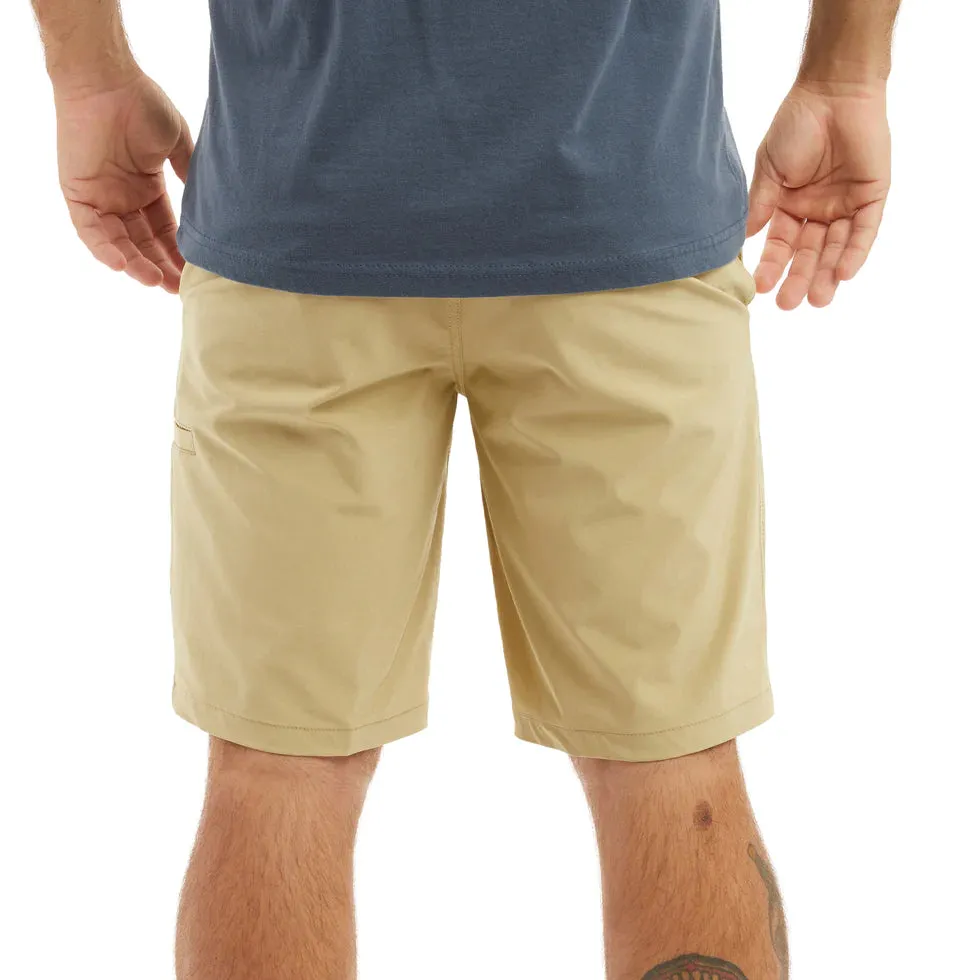 PELAGIC Mako 20" Hybrid Shorts