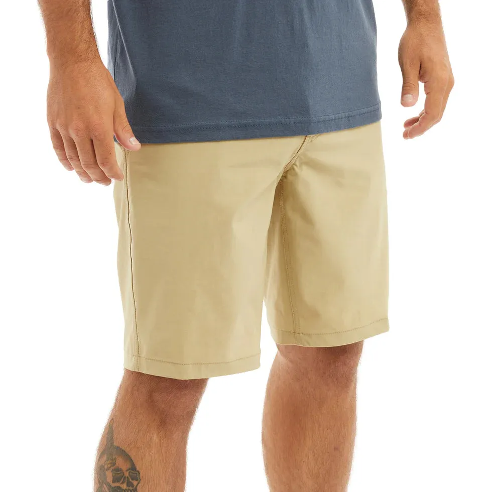 PELAGIC Mako 20" Hybrid Shorts