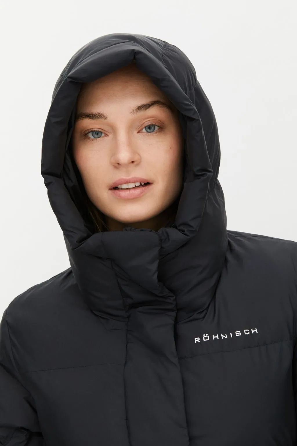 Reign Hood Coat Black